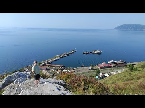 Видео: Порт Байкал: 100-летний маяк и вид на исток Ангары с высоты