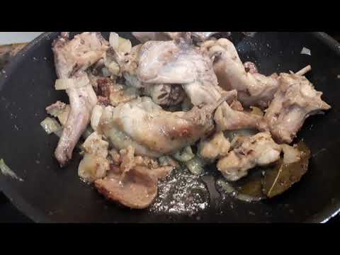 Видео: Кролик жареный в пиве
