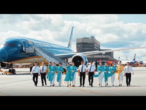 Видео: SVOcinema. Презентационный ролик Международного аэропорта Шереметьево.