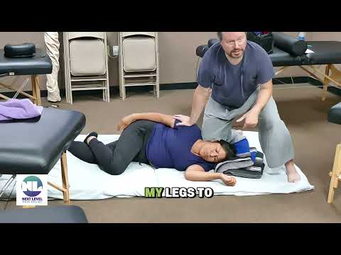 Видео: Тайский массаж Хьюстон. Боль в плечах и верхней части спины.