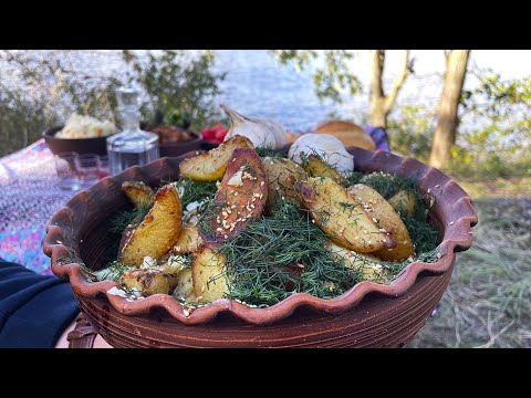 Видео: ВКУСНЕЙШАЯ КАРТОШКА По-селянски на сковороде / Картошка по деревенски