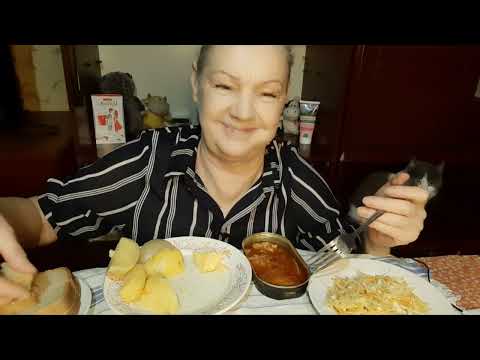 Видео: #mukbangtatyanaeats #картошечка    #скумбрия в сладком  соус #food #еда