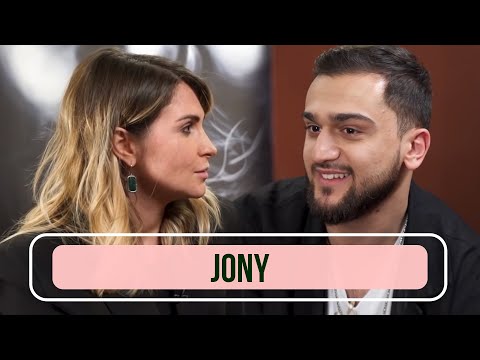 Видео: JONY - О девушках, концертах и деньгах. Большое интервью / Караоке в машине