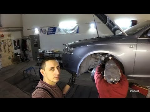 Видео: Выбиваем болт крепления рычагов к цапфе Ауди