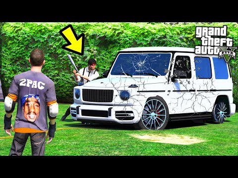 Видео: РЕАЛЬНАЯ ЖИЗНЬ В GTA 5 - РАЗБИЛИ ГЕЛИК ПРЯМО У МЕНЯ НА ГЛАЗАХ! ЧТО ЭТО ЗА ДУРАК?!  ⚡ГАРВИН