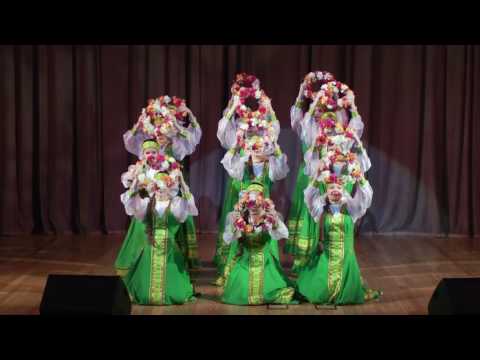 Видео: Девичьий хоровод- Веночек- Ансамбль танца Мечта