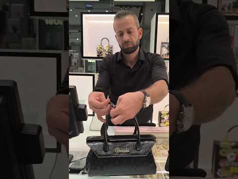 Видео: Сумки произведения искусства!Шикарный магазин в Дубае! shop.bluwaters@graziellabraccialini.it