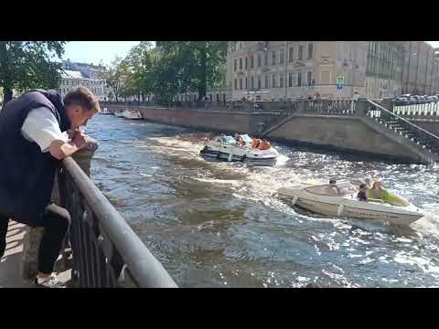 Видео: Расслабляющее путешествие по Санкт-Петербургу | Мягкие звуки города