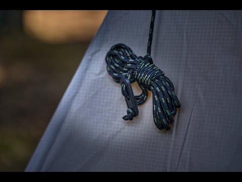 Видео: Немного о кемпинговых мелочах. Паракорд, колышки, тренчики.