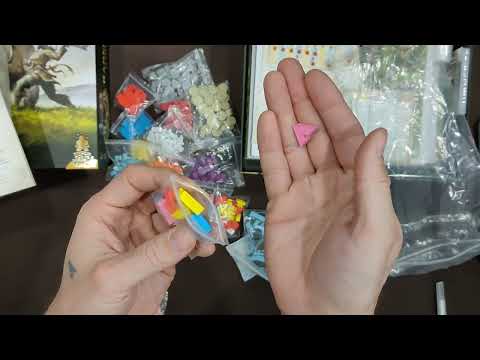 Видео: Распаковка настольной игры "Каменный век. На заре человечества"