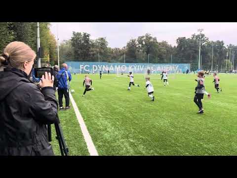 Видео: Шахтар Academy - Зел бір 2:4 (6+1) 2016 (1 time)