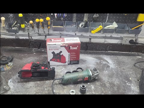 Видео: Доработка кожуха на ушм, для штробления. Способ установки на болгарку.