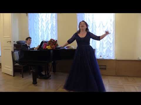 Видео: Лилия Дианова. Песенка Адель (Рынок) 3 действие.