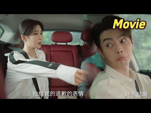 Видео: Золушка и генеральный директор шутили друг с другом, а бабушка сидела рядом и хихикала.