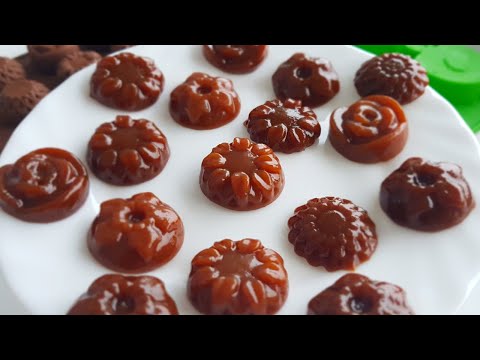 Видео: ИРИСКИ ИЗ МОЛОКА НА РАЗ-ДВА Рецепт // Soft Milk Toffee Recipe