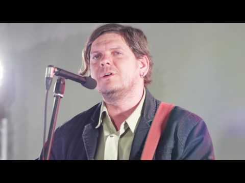 Видео: Очеретяний кіт   Електричка