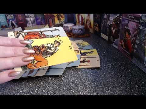 Видео: Таро для мужчин Что она хочет Вам сказать\т.+79084810007 WhatsApp