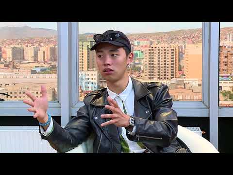 Видео: Зэвүүн яриа-залуу уран бүтээлч Am-c 2017/08/26