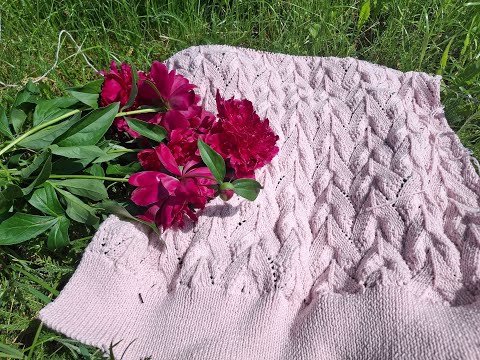 Видео: Вязовлог: кардиган, носочки и платье