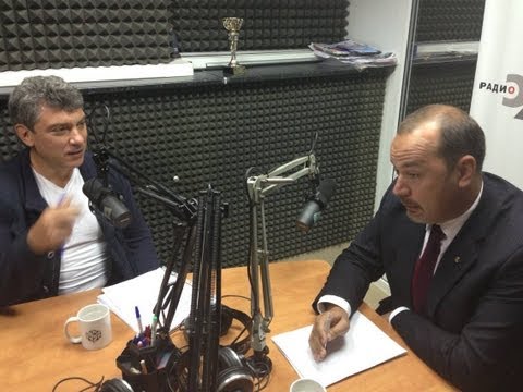 Видео: Борис Немцов дебатирует с главным ярославским едросом