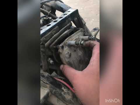 Видео: Замена поршневой Yamaha jog sa36j