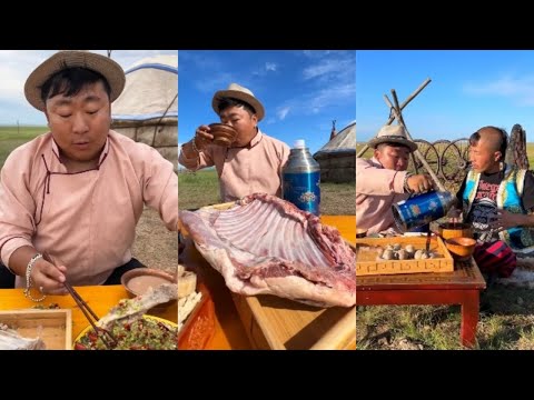 Видео: Монгольский Бату готовит мясо вручную и завернутое в требуху мясо! #еда #готовка #вкусно