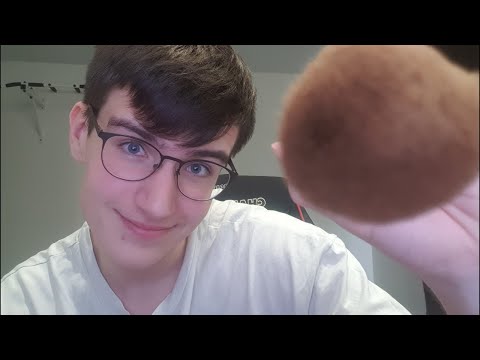 Видео: АСМР НЕРАЗБОРЧИВЫЙ ШЁПОТ