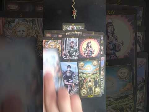 Видео: Таро для Мужчин ☀️Есть ли у неё другой ☀️