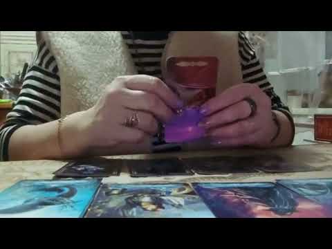 Видео: Какие чувства испытывает Крестовый Король к Червовой Даме, какие к Бубновой Даме.