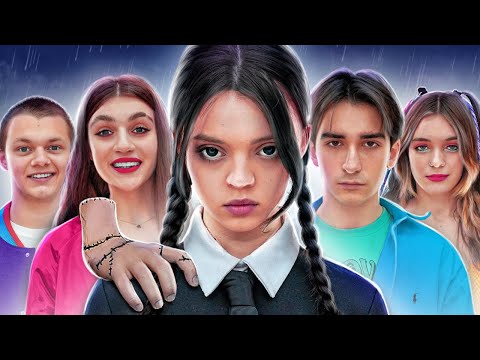 Видео: Первый день Уэнсдей Аддамс в богатой школе ❥🖤 Кто Станет Самой Популярной Девушкой Школы?