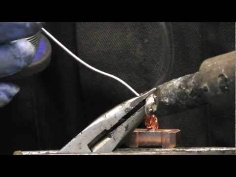 Видео: Руководство по пайке щеток стартера (КРАТКИЙ СОВЕТ).