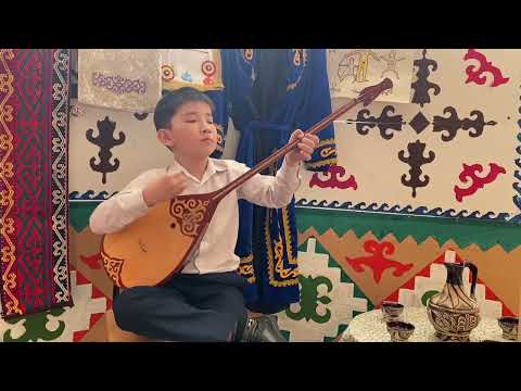 Видео: Домбыра-Дастан байқауы(Оморбек Нұралы) 9 жас