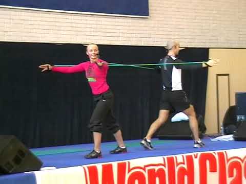 Видео: Фитнес конвенция 2007 г. World Class. Аверьянова - "power motion" (резина)