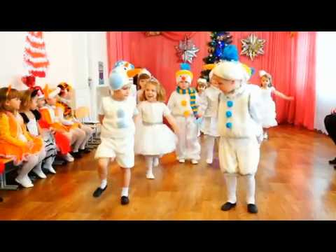 Видео: Новорічний танок "Сніжинок та Сніговиків"