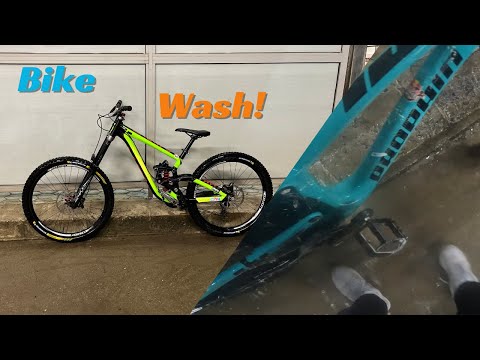 Видео: ПОДГОТОВКА ЗА СЪСТЕЗАНИЕТО! АВТОМИВКА! (Winter bike duel 2024) (Част 1)