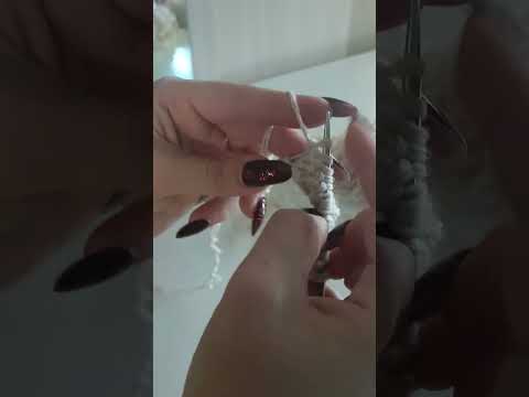 Видео: Узор спицами для разных изделий 