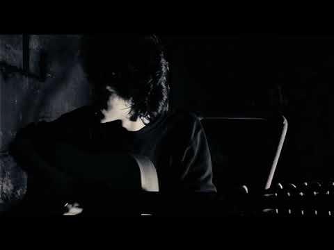 Видео: Виктор Цой - Любовь - это не шутка (Студийный вокал под гитару)