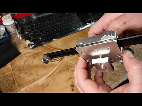 Видео: УЦИ из штангенциркуля для токарного FDB Turner 180х300. Продольная ось Z