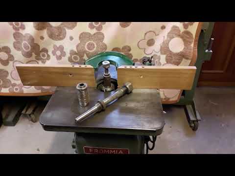 Видео: Столярные станки. Фрезерный станок в миниформате Frommia 207. Tischfräse FROMMIA 207