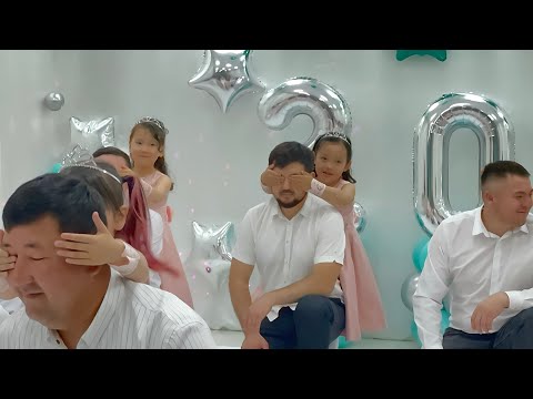 Видео: Әке мен қыз биі. Танец отца и дочи. Танцы на 8 марта. Выпускной садик