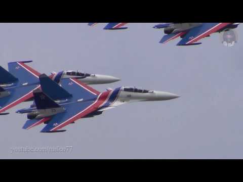 Видео: МАКС 2017 - АГВП Русские витязи. Радиообмен / MAKS 2017 - aerobatic team Russian Knights live ATC