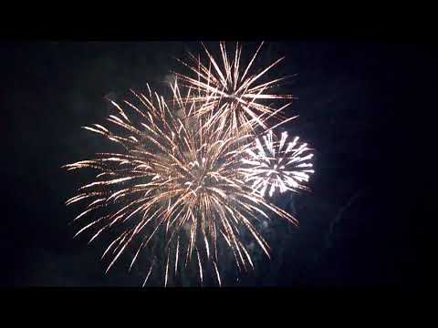 Видео: Екатеринбург 2017 День города. Салют