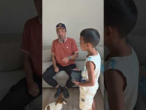 Видео: Ребёнок и щенок. 