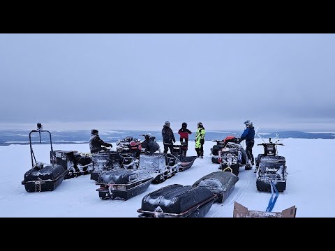 Видео: Через Тундру на мотобуксировщиках. Налим, окунь, щука. Часть 2