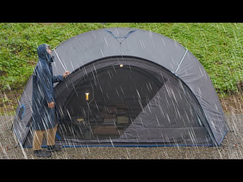 Видео: Влог о кемпинге | Тихое время наедине, любуясь живописным утёсом. Соло-кемпинг