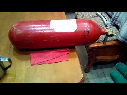 Видео: Заправка баллончиков СО2