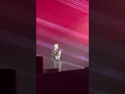 Видео: @SHAMAN_ME  - Теряем мы любовь (Крокус Сити Холл 9 марта 2024)