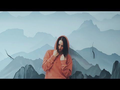 Видео: Рисую на стене горы | роспись стены "Горы в тумане" | Nikitenka