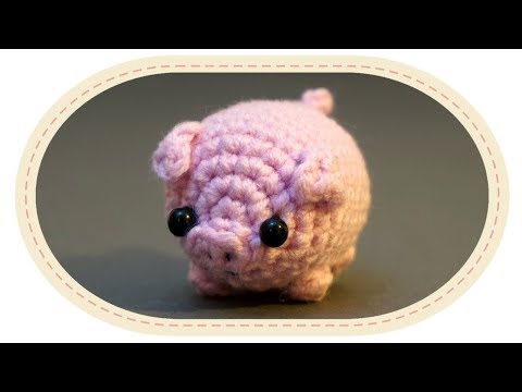 Видео: Вязаная свинка амигуруми. Crochet amigurumi pig.