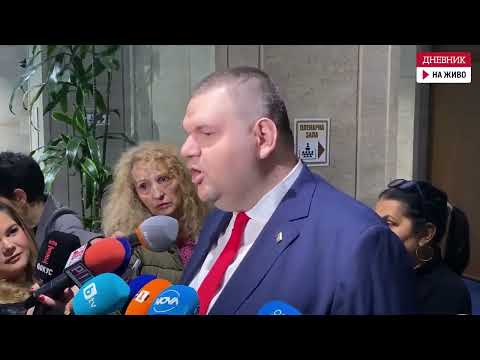 Видео: Пеевски: Гледах как Румен Радев е истерясал вчера, жалка гледка беше